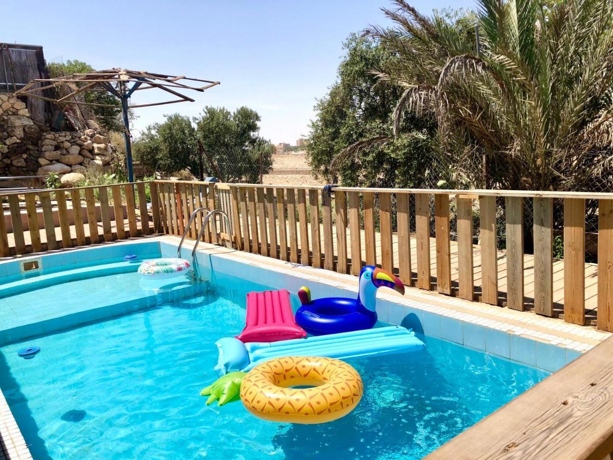 רגע של חסד Appartement Arad Buitenkant foto